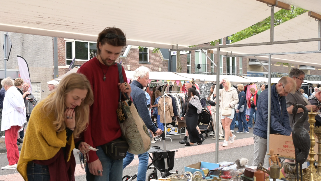 Derde Hoogeveense Pulledag: een bruisende dag vol sfeer, muziek en ontmoeting