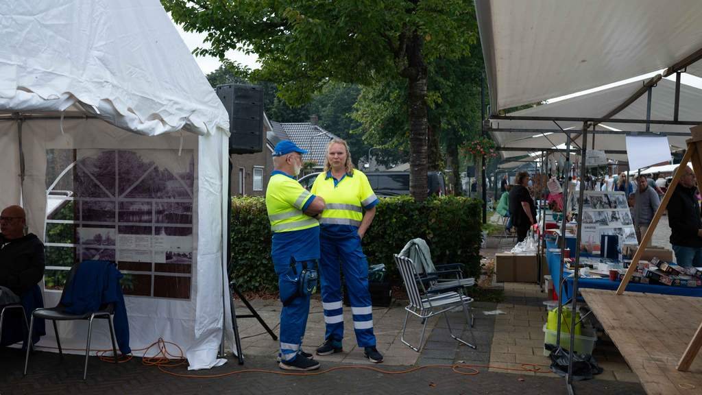 Jaarmarkt in Elim vol oude ambachten en nostalgische bromfietsen