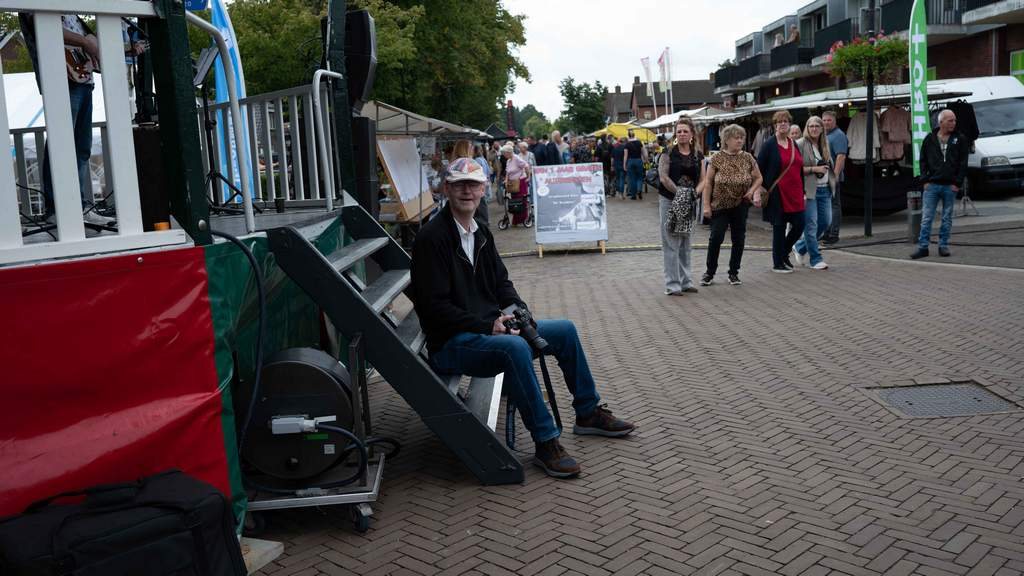 Jaarmarkt in Elim vol oude ambachten en nostalgische bromfietsen